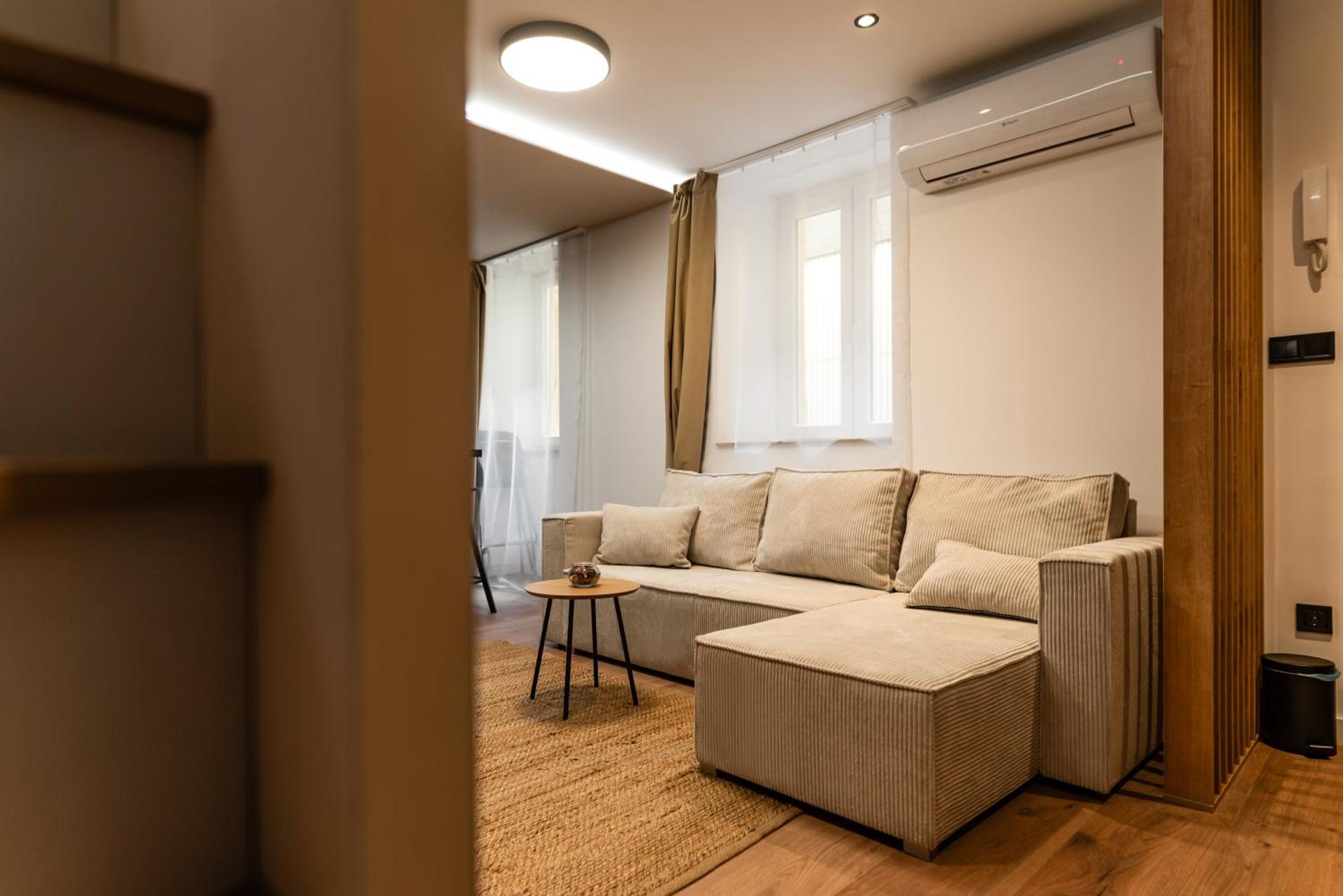 Asti Diamond Apartment Budapeste Exterior foto